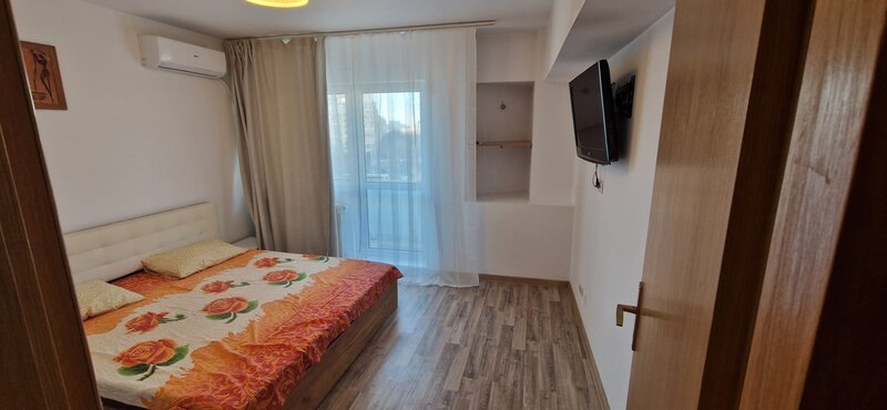 Piata Alba Iulia, Bucuresti, 2 camere