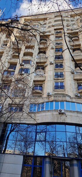 Piata Alba Iulia, Bucuresti, 2 camere